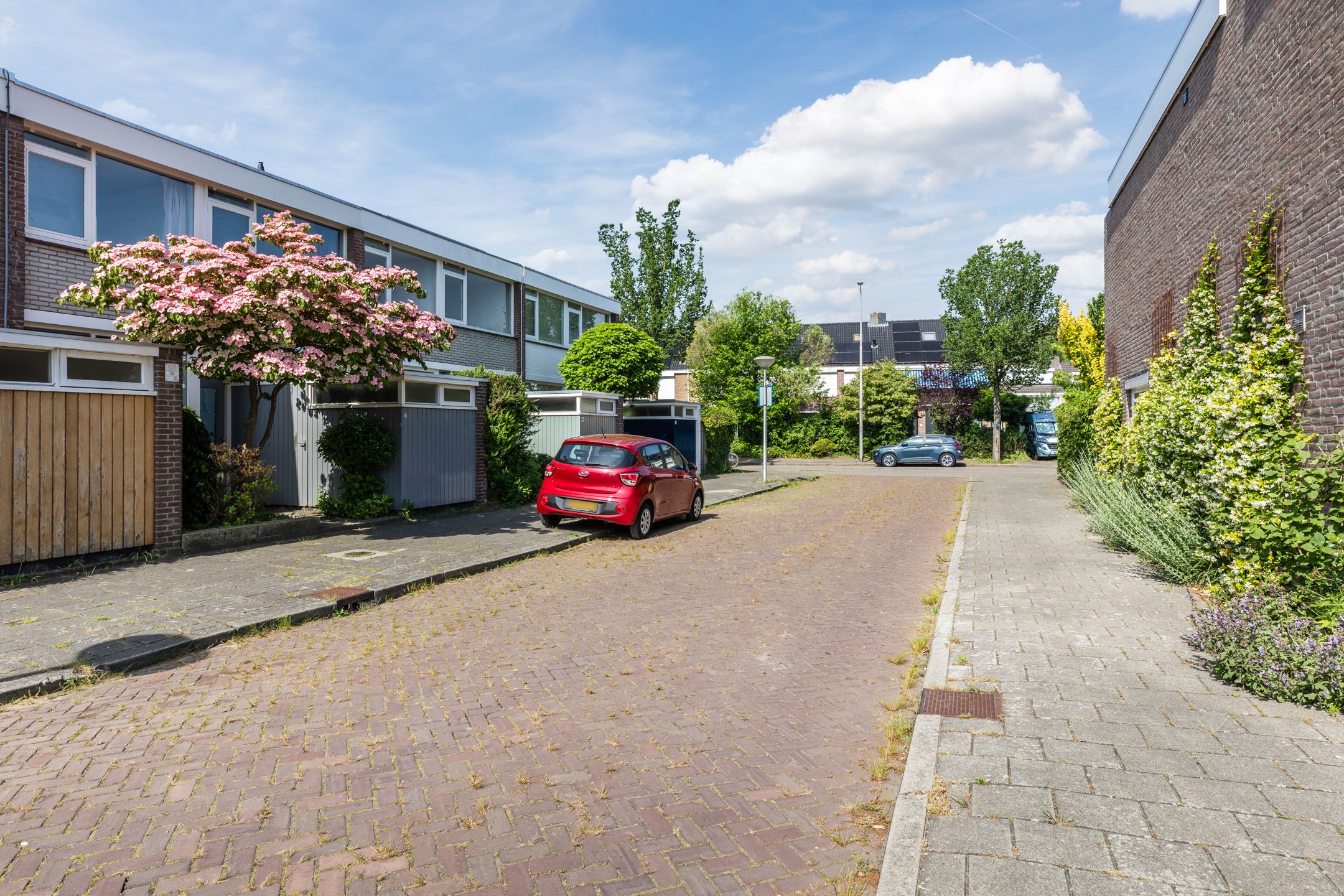 Photo 24 of Dolonstraat 4