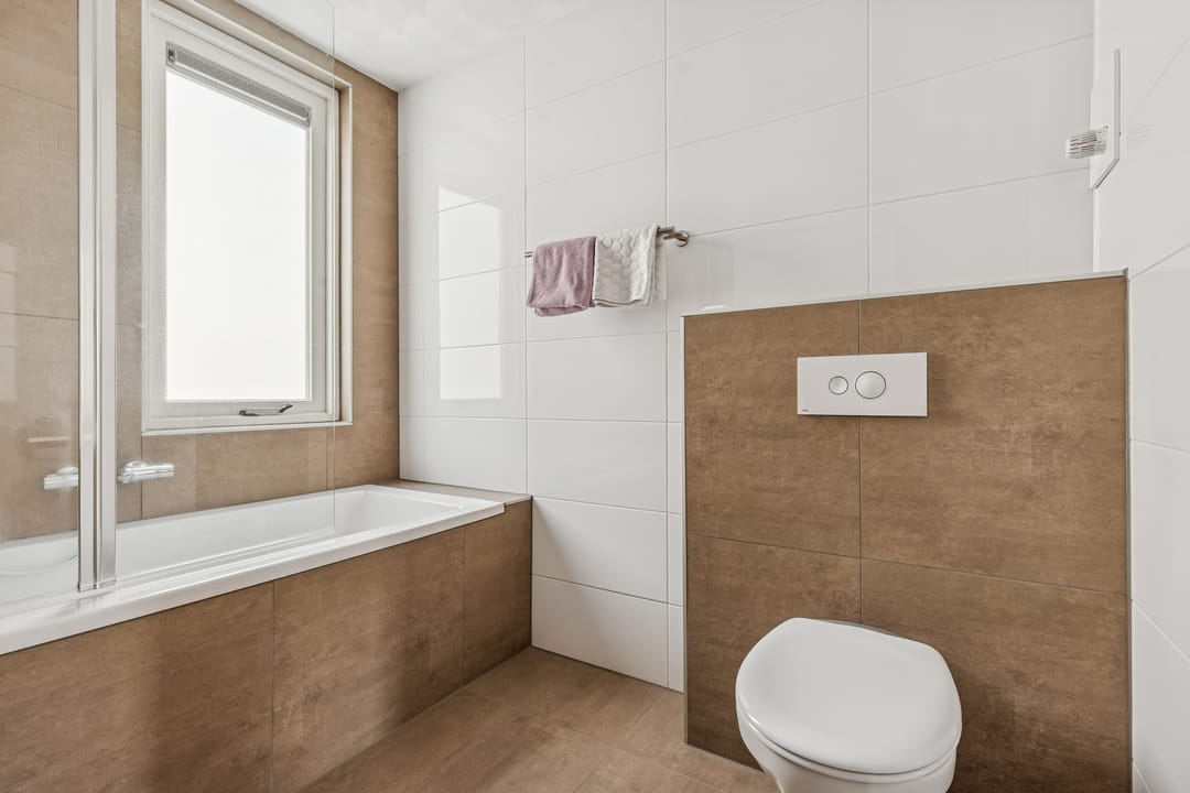 Well-Maintained Corner Home with Spacious Sunny Garden in Almere-Centrum — 23