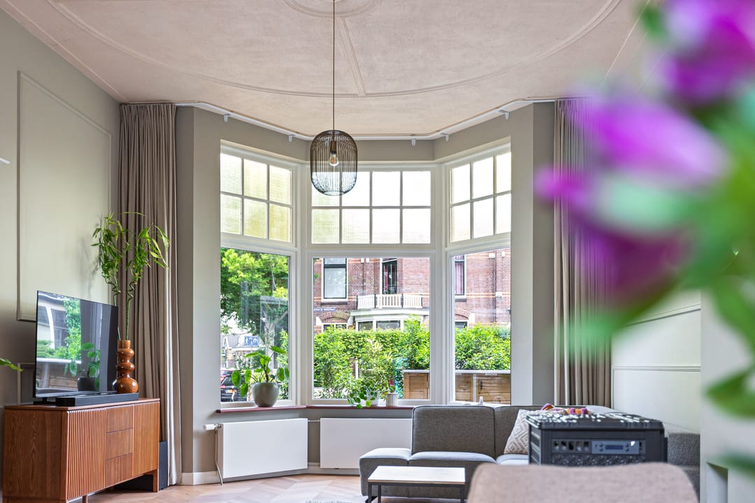 Photo 8 of Vredeman de Vriesstraat 52