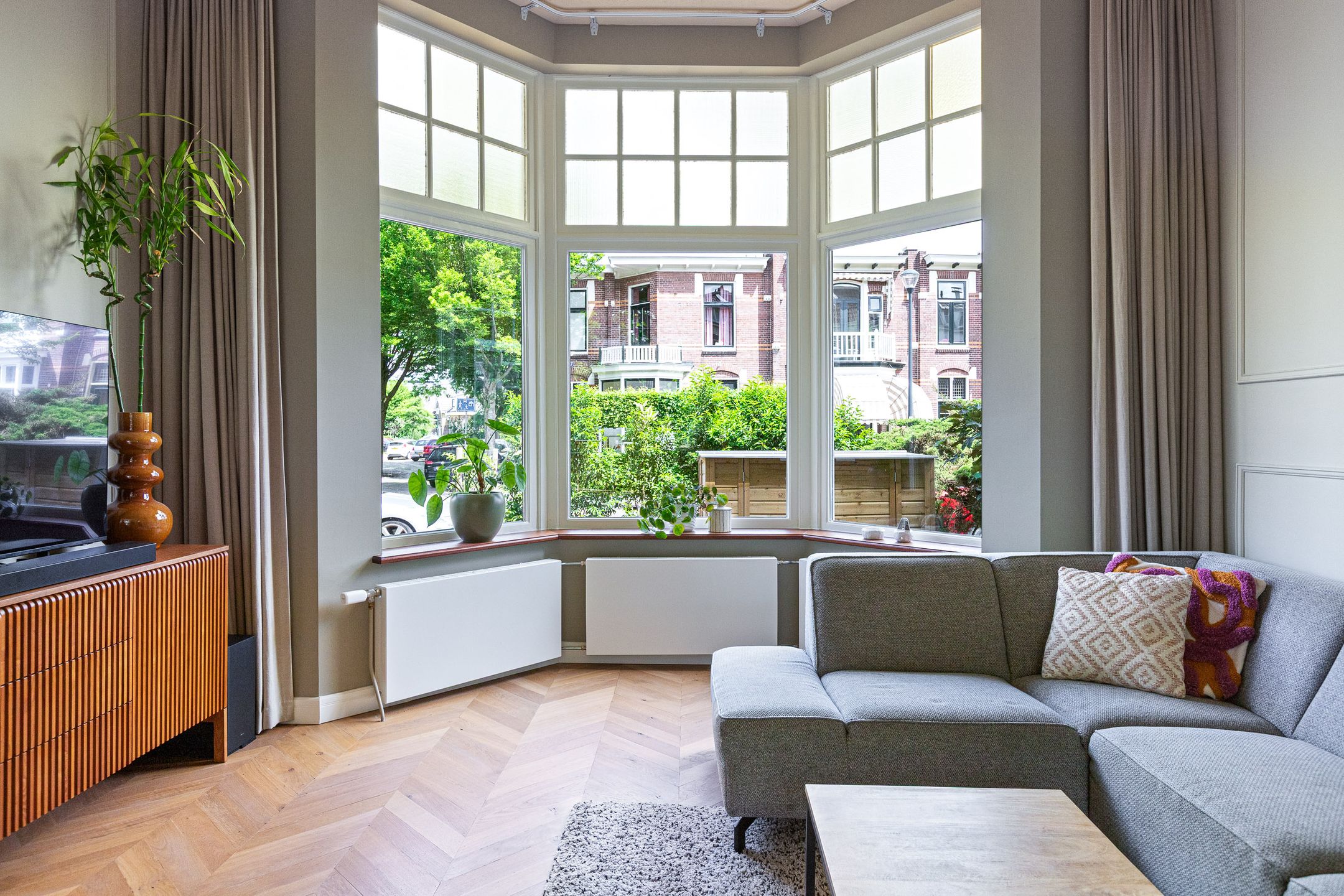 Photo 9 of Vredeman de Vriesstraat 52