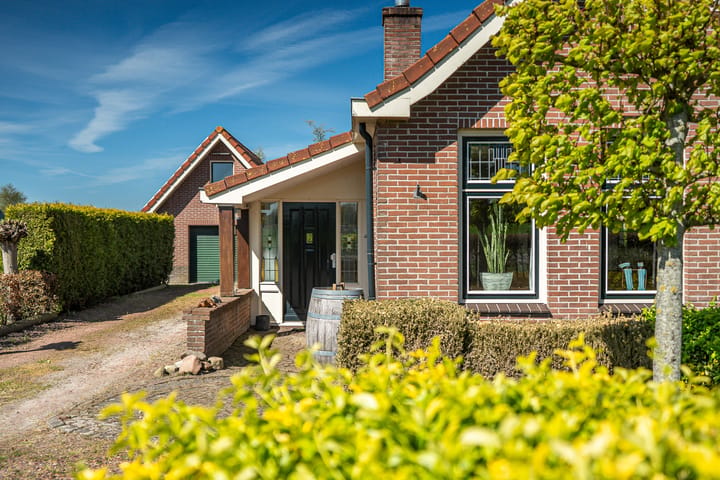 Vrijstaande woning te koop: Grindweg 142, Munnekeburen