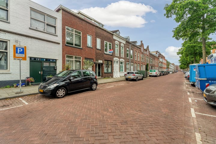 Photo 3 of Frans Bekkerstraat 42-A