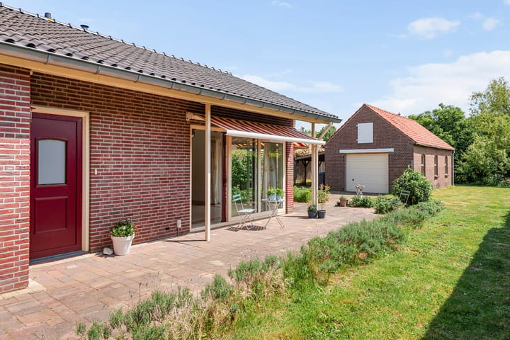 Foto 3 van Rijksweg-West 16