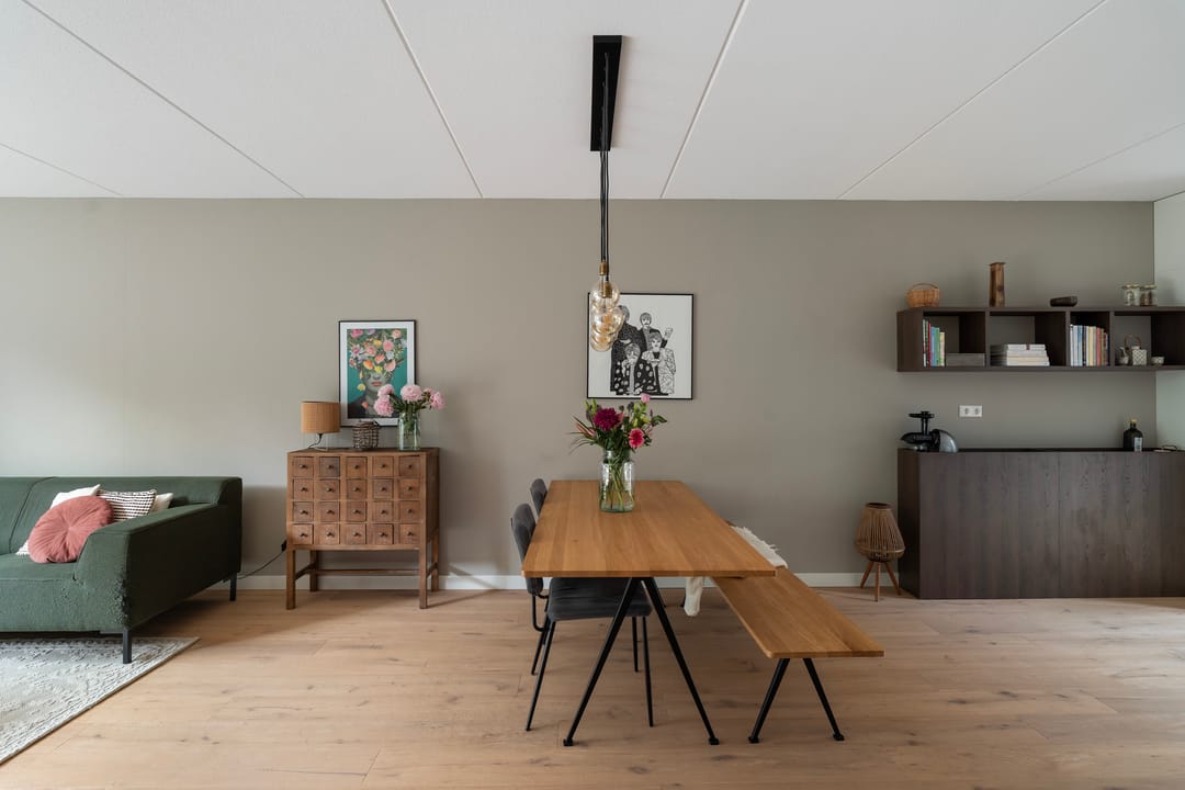Modern Family Home with Sunny Southwest Garden in Rotterdam Feijenoord — 16