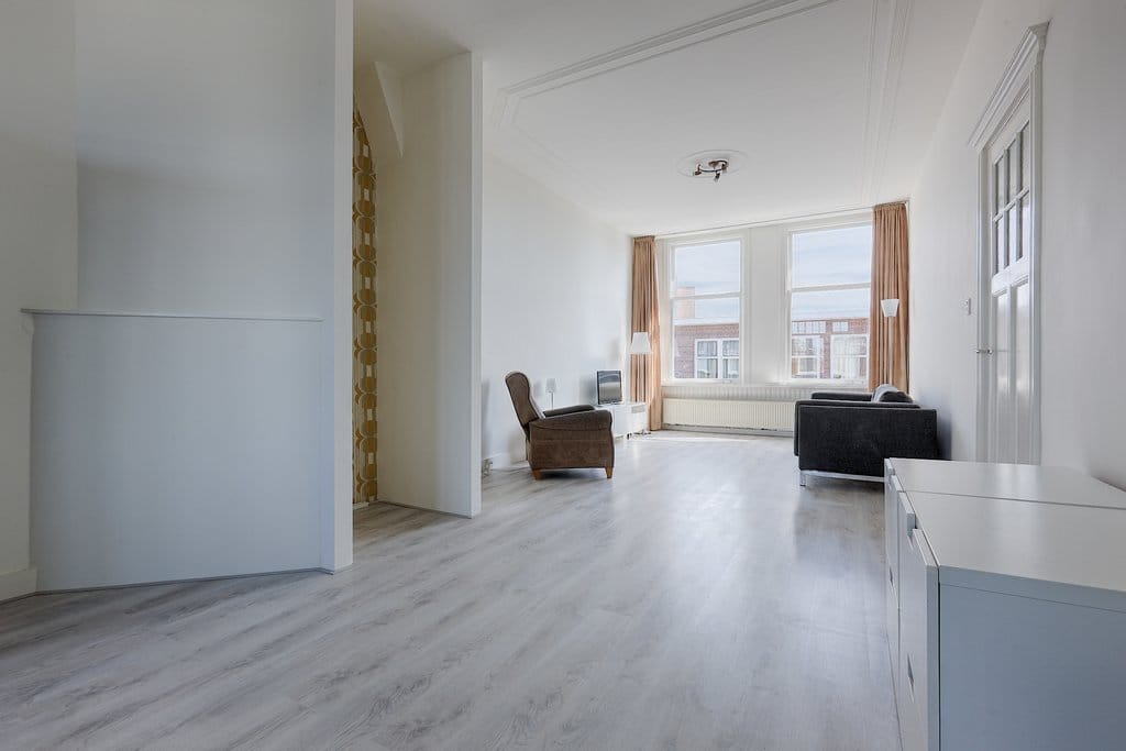 Spacious four bedroom apartment in Bomenbuurt, The Hague — 7