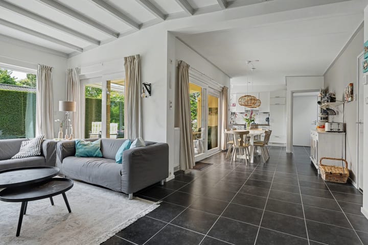 Vrijstaande woning te koop: Patrijzenlaan 11, Kamperland