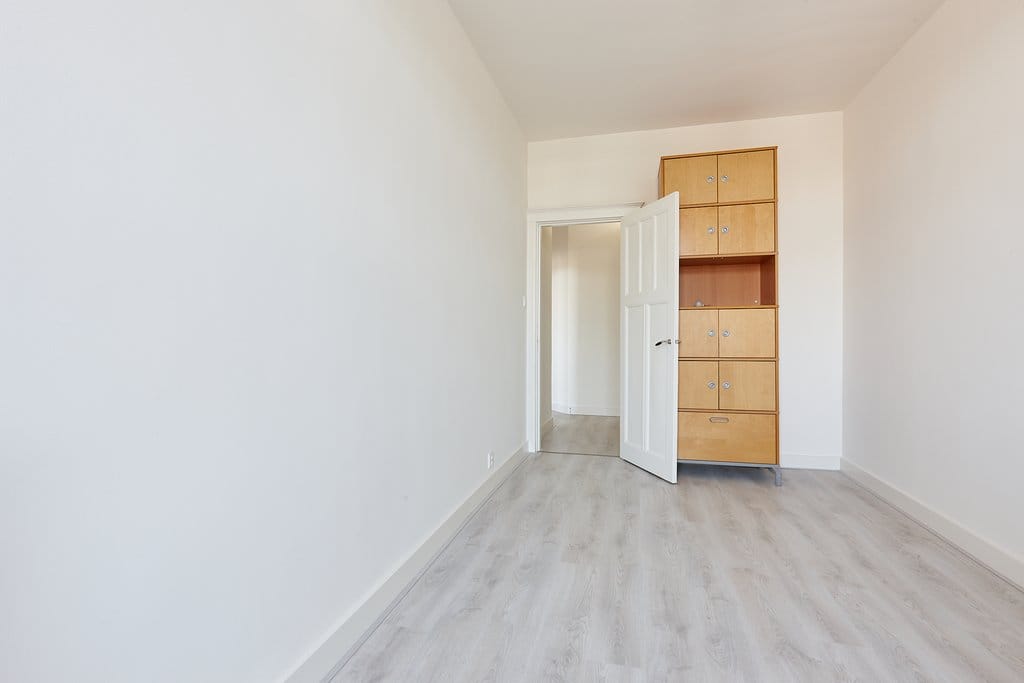 Spacious four bedroom apartment in Bomenbuurt, The Hague — 18