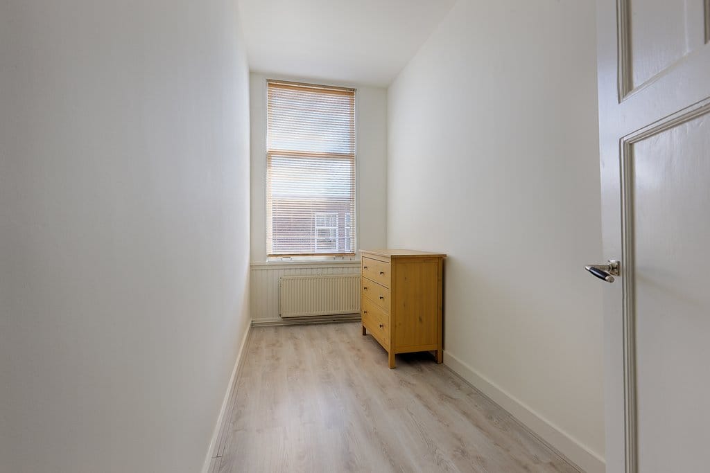 Spacious four bedroom apartment in Bomenbuurt, The Hague — 19