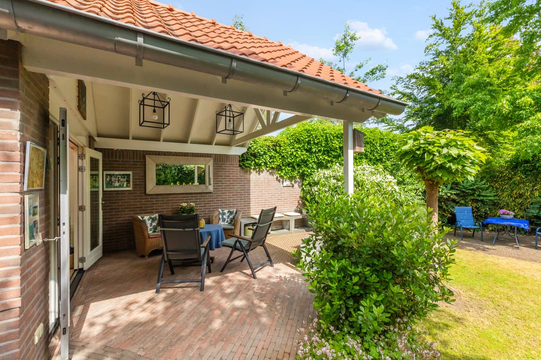 Characterful 1930s Semi-Detached Home with Five Bedrooms, Garden Studio and Spacious Plot Near Doetinchem Forest — 26