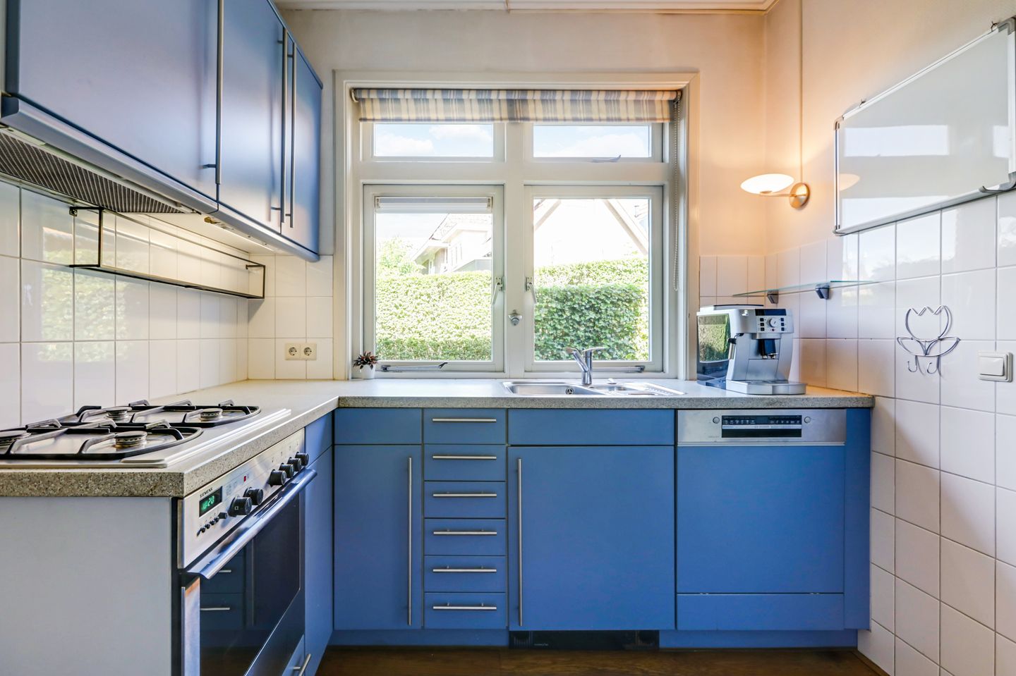 Characterful 1930s Semi-Detached Home with Five Bedrooms, Garden Studio and Spacious Plot Near Doetinchem Forest — 19