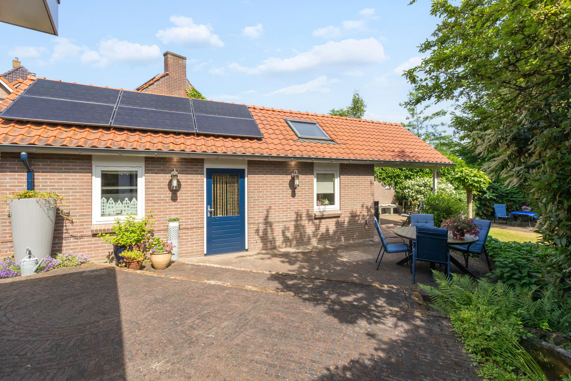 Characterful 1930s Semi-Detached Home with Five Bedrooms, Garden Studio and Spacious Plot Near Doetinchem Forest — 24
