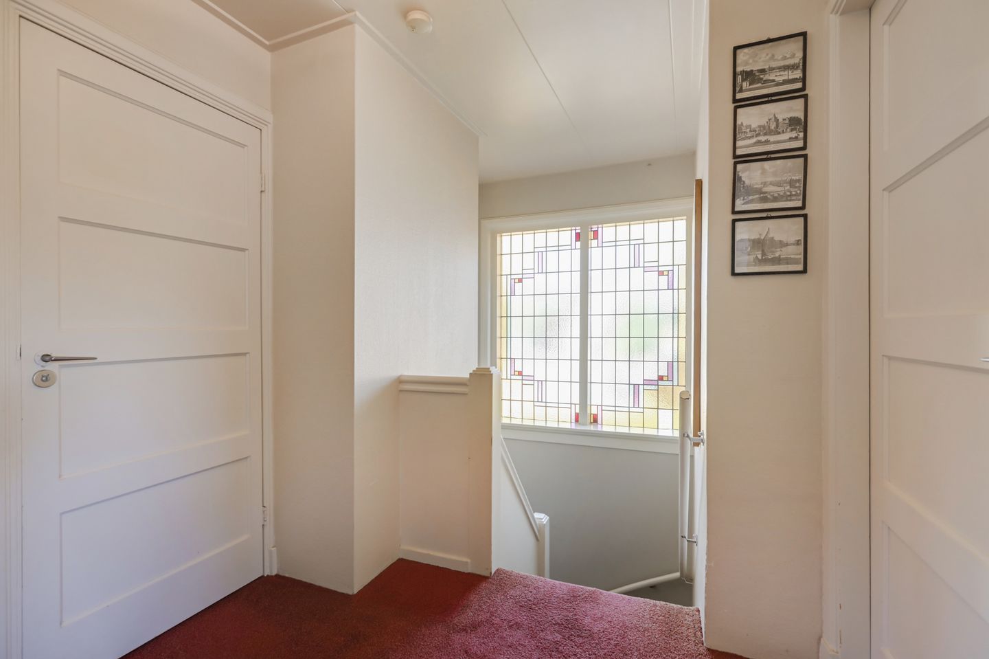 Characterful 1930s Semi-Detached Home with Five Bedrooms, Garden Studio and Spacious Plot Near Doetinchem Forest — 44