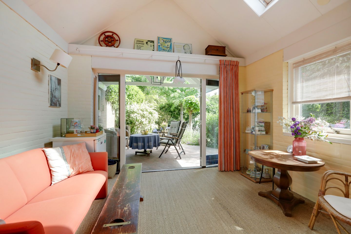 Characterful 1930s Semi-Detached Home with Five Bedrooms, Garden Studio and Spacious Plot Near Doetinchem Forest — 29