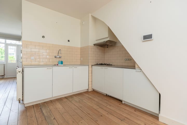 Photo 3 of Lisstraat 20-B01