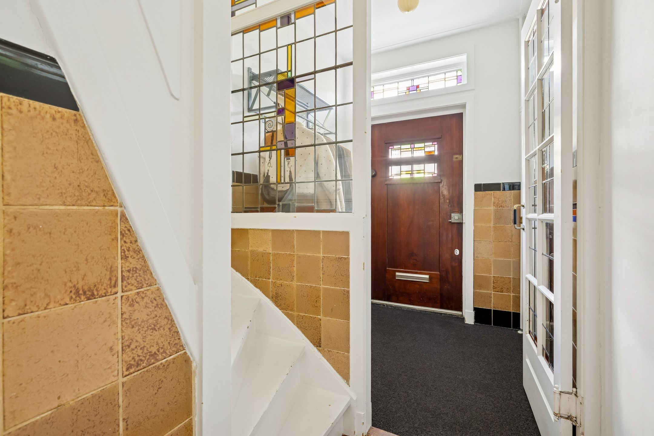 Authentic 1930s End Terraced Home with Five Bedrooms in Popular Tuindorp — 12