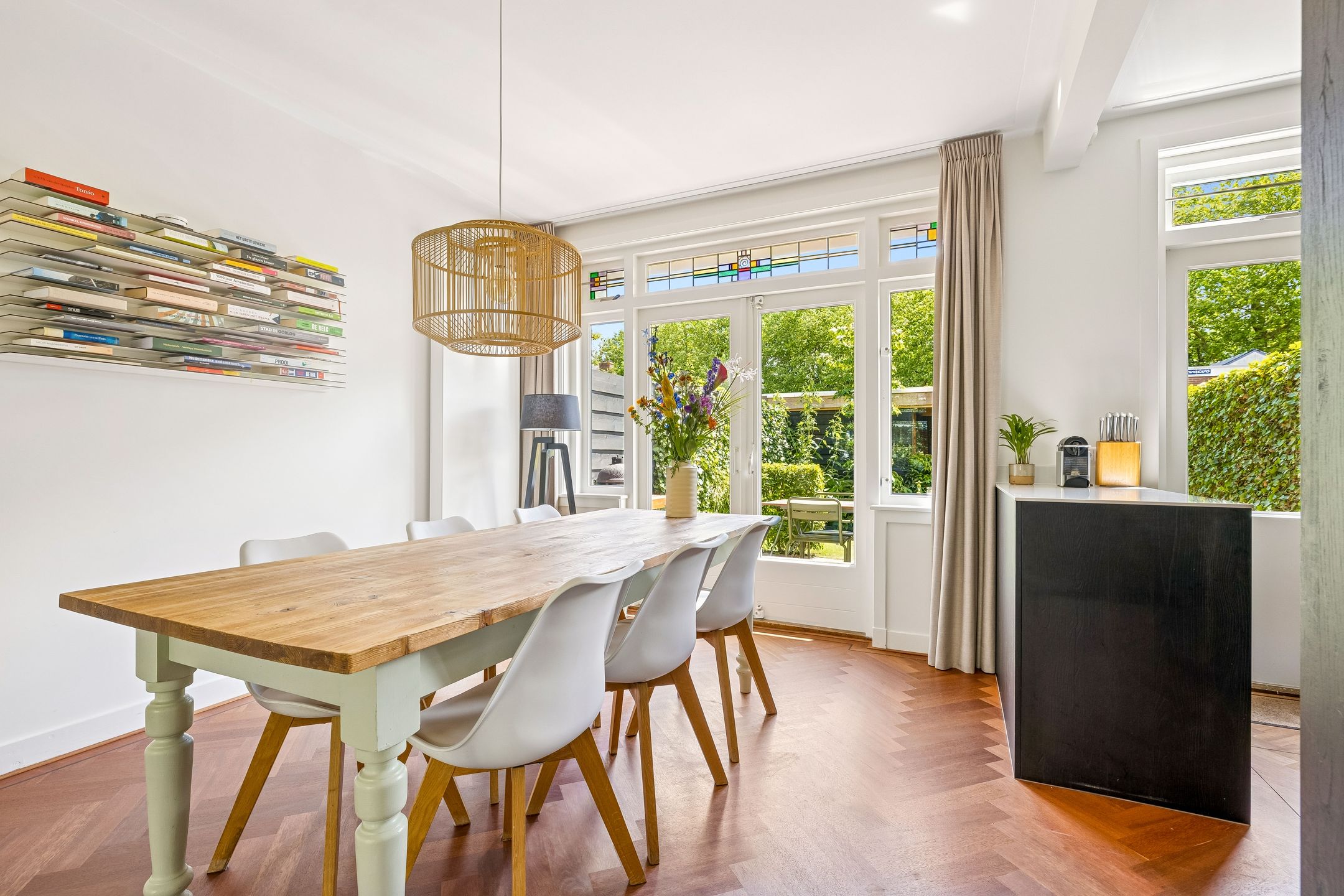 Authentic 1930s End Terraced Home with Five Bedrooms in Popular Tuindorp — 21