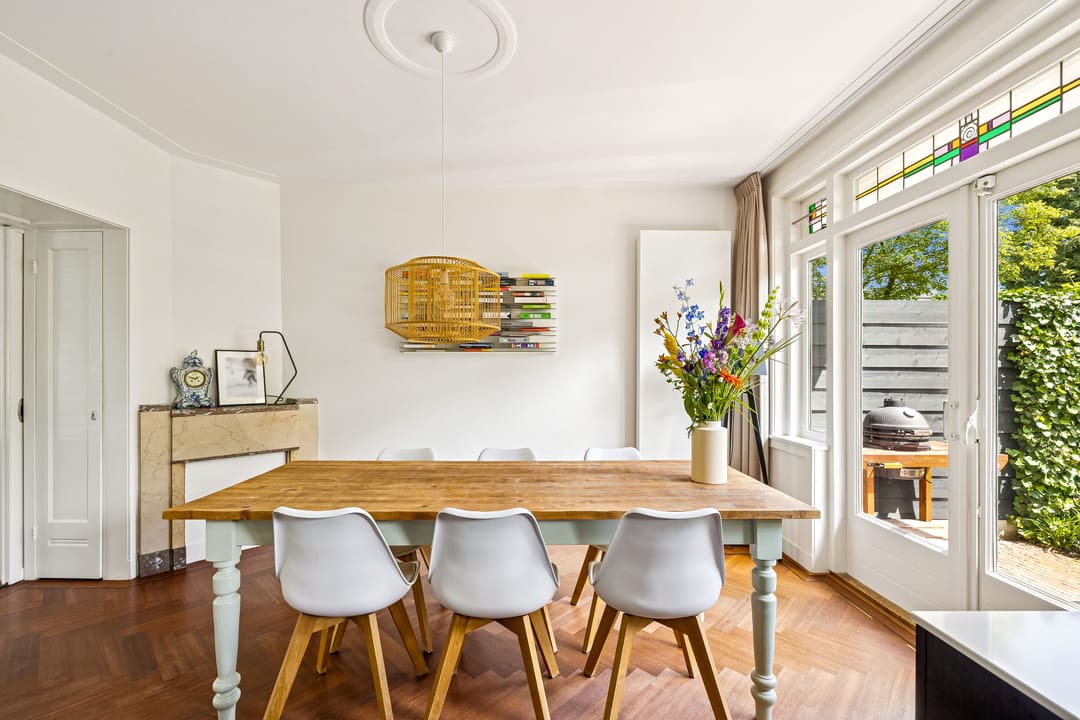 Authentic 1930s End Terraced Home with Five Bedrooms in Popular Tuindorp — 26