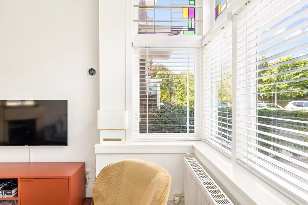 Authentic 1930s End Terraced Home with Five Bedrooms in Popular Tuindorp — 16