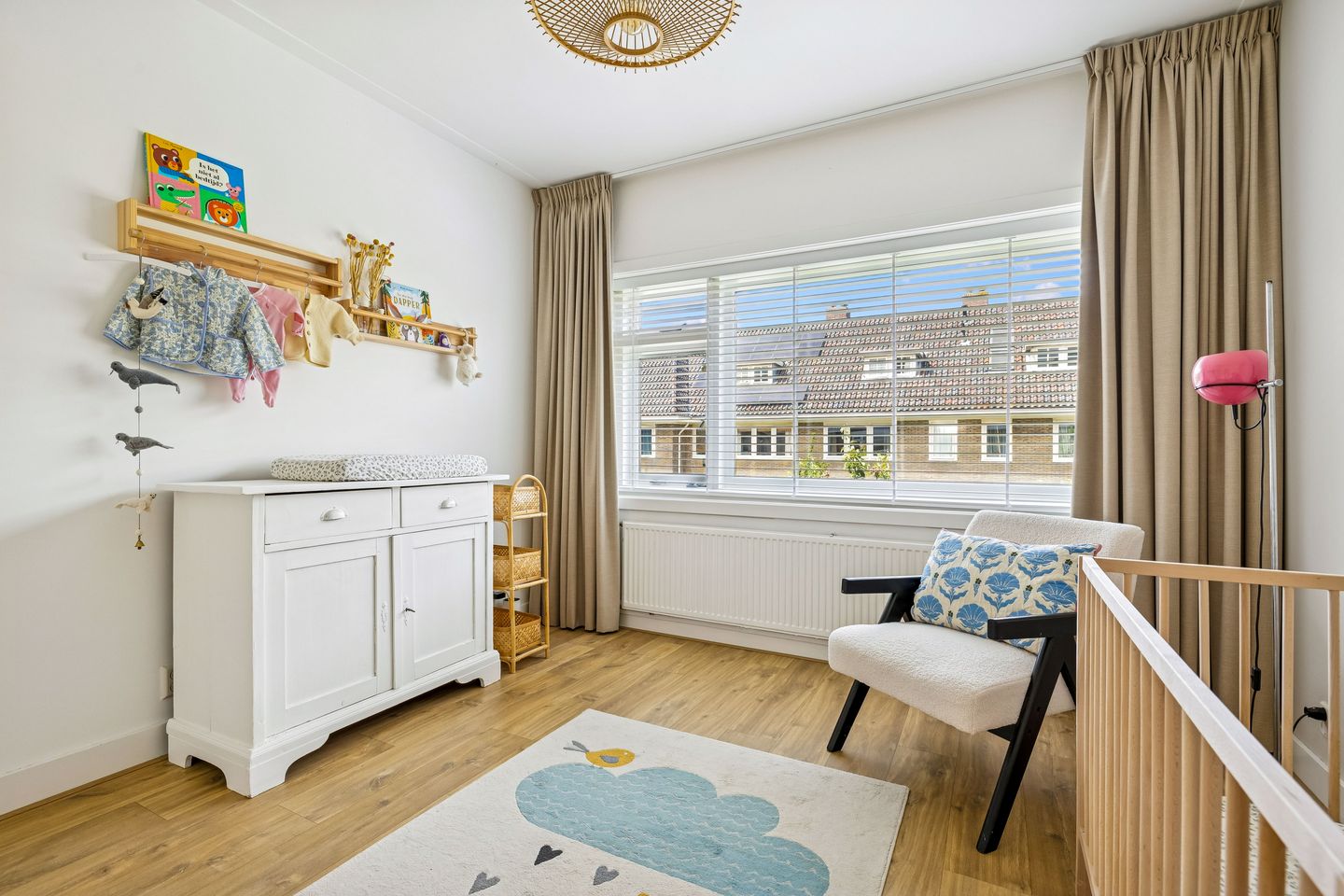 Authentic 1930s End Terraced Home with Five Bedrooms in Popular Tuindorp — 40