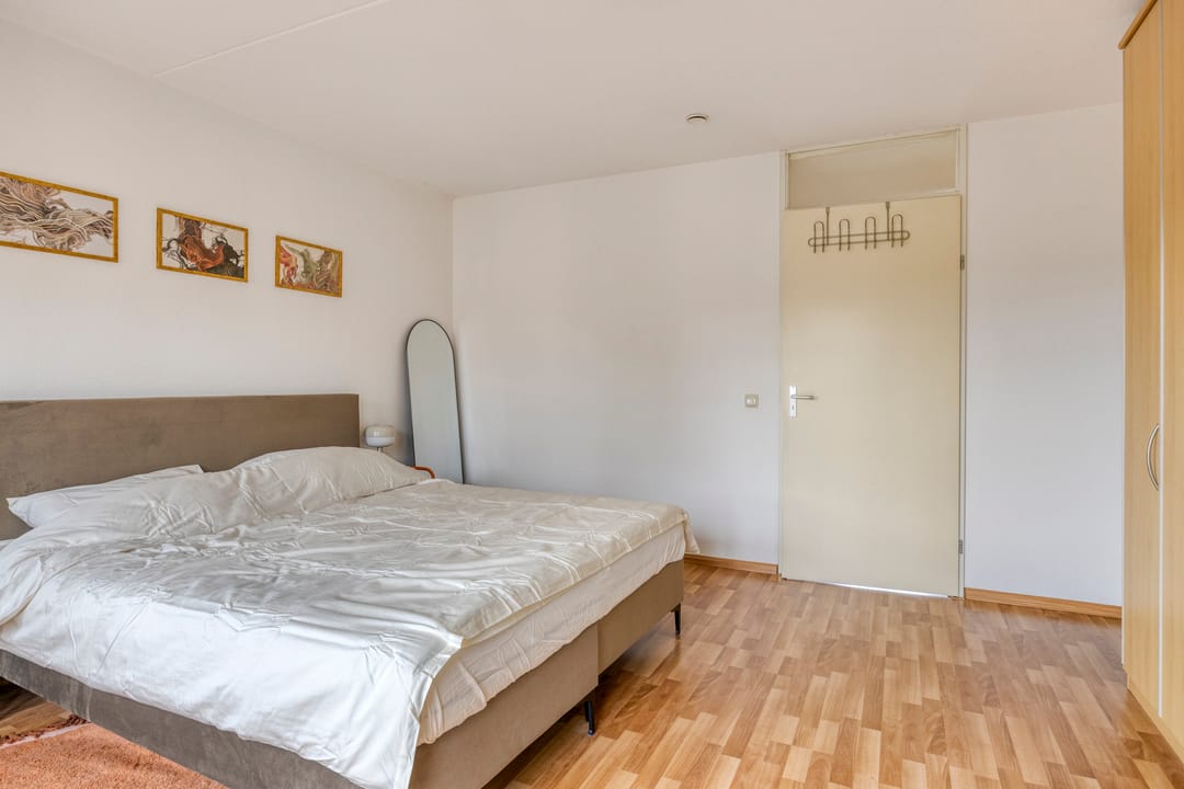 Photo 16 of Anna van Egmondstraat 8