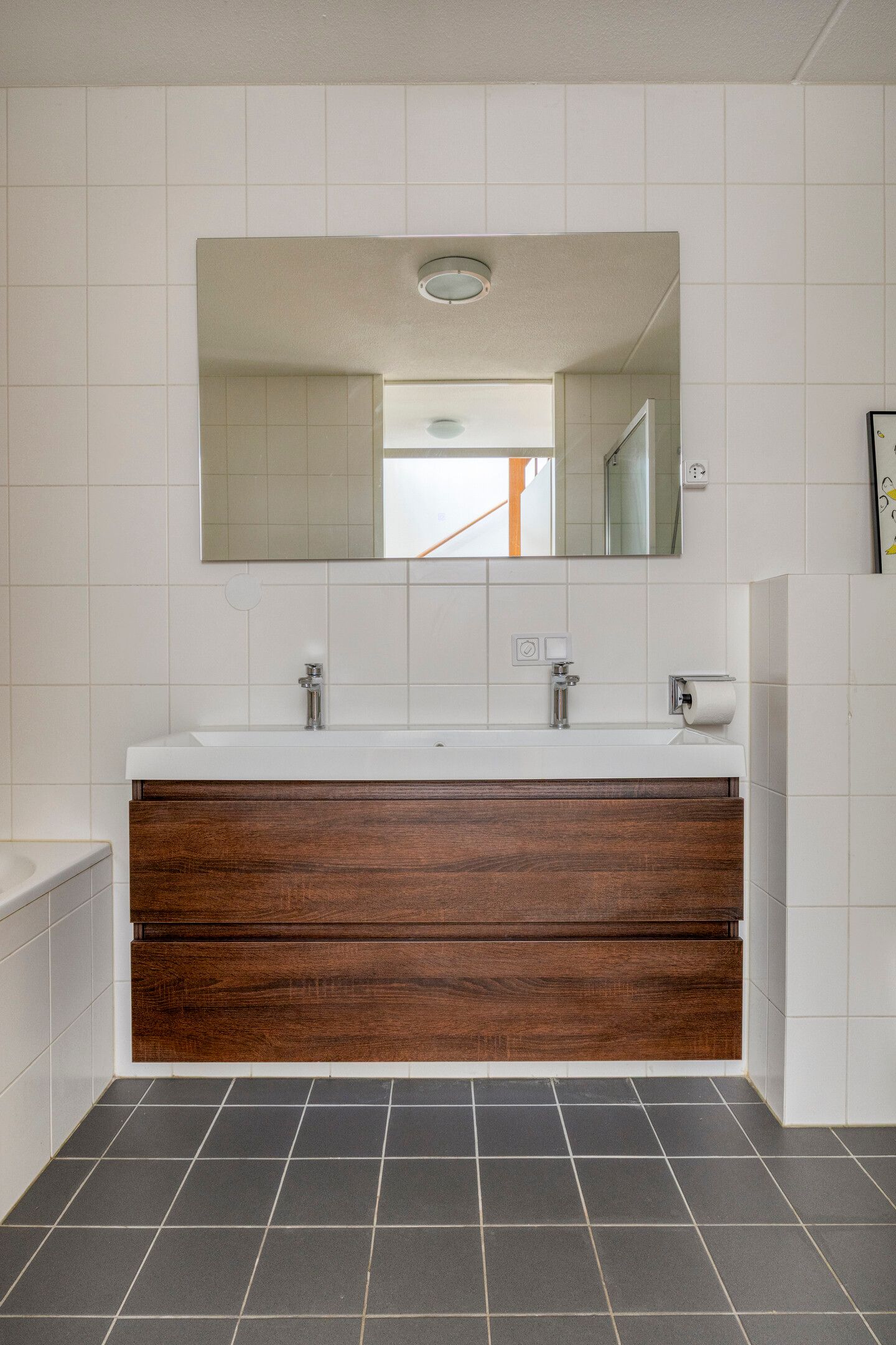 Photo 19 of Anna van Egmondstraat 8