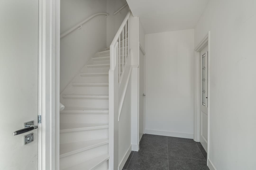Modernized Terraced Home in Quiet Hedel Location — 8