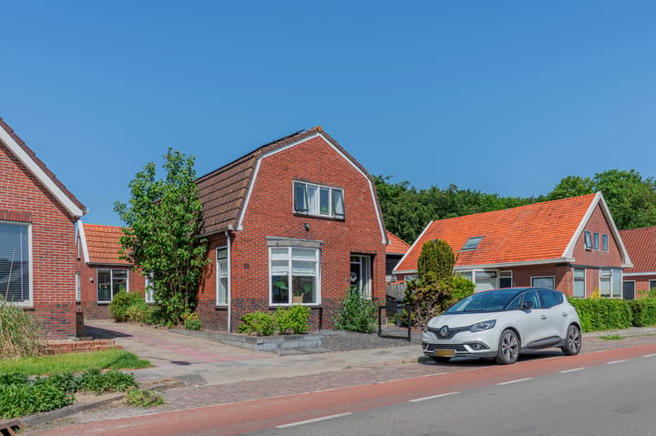 Photo 4 of Dorpsstraat 63
