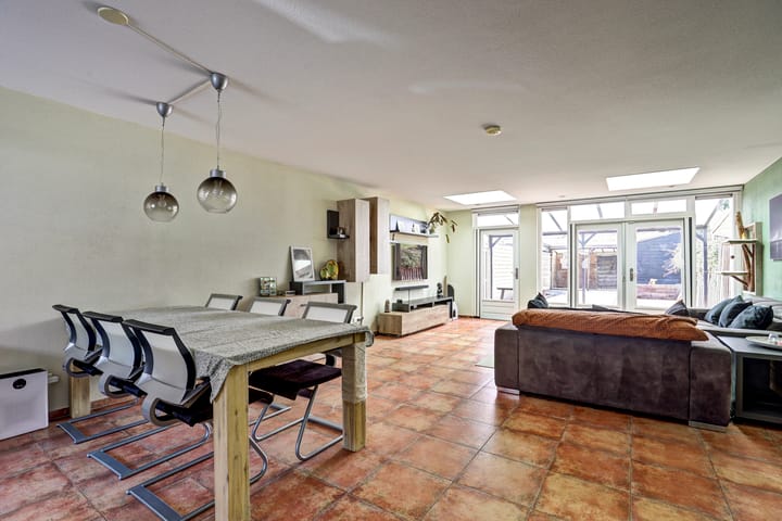 Tussenwoning te koop: Frederik van Eedenstraat 4, Papendrecht