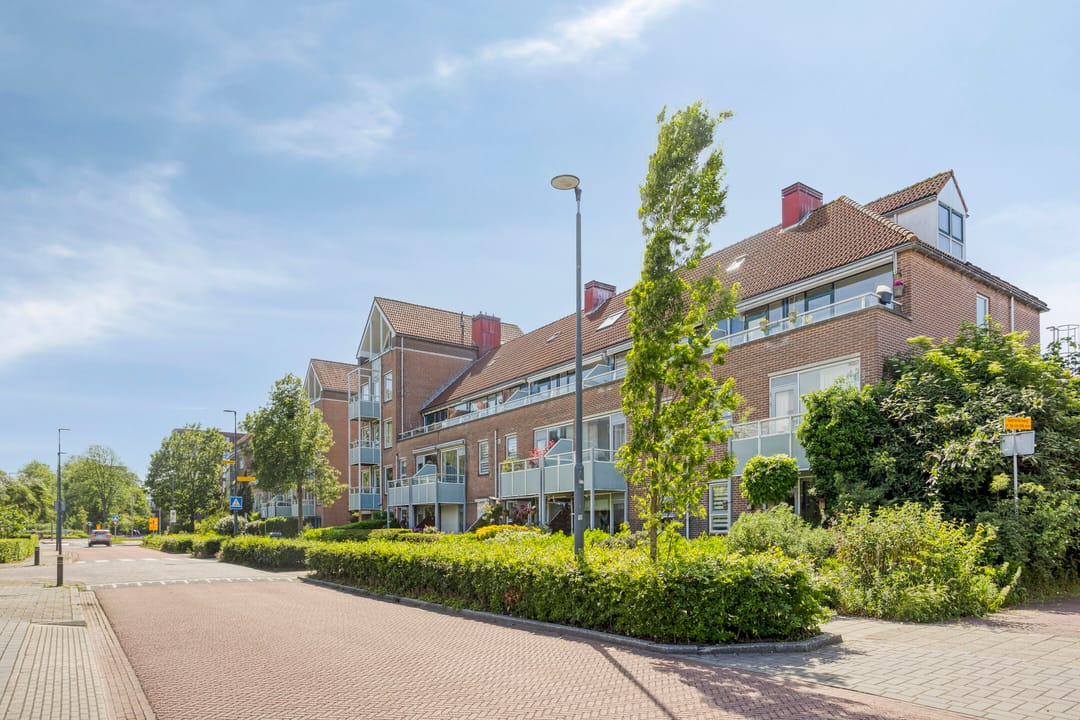 Bright Apartment in the Heart of Castricum with Balcony — 23