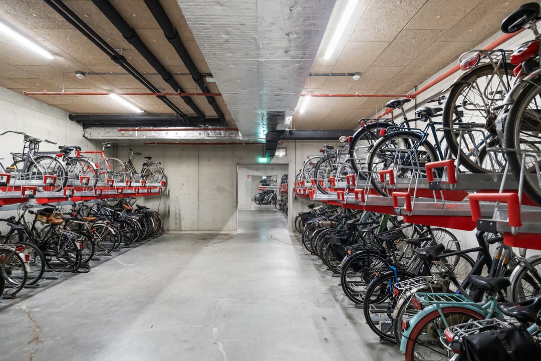 Photo 62 of Vincent van den Heuvellaan 55