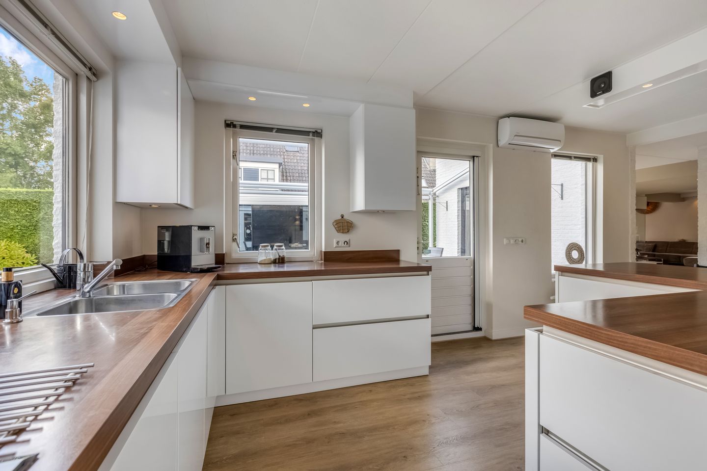 Sustainable Villa with Heated Pool on Spacious Plot in Opheusden — 20