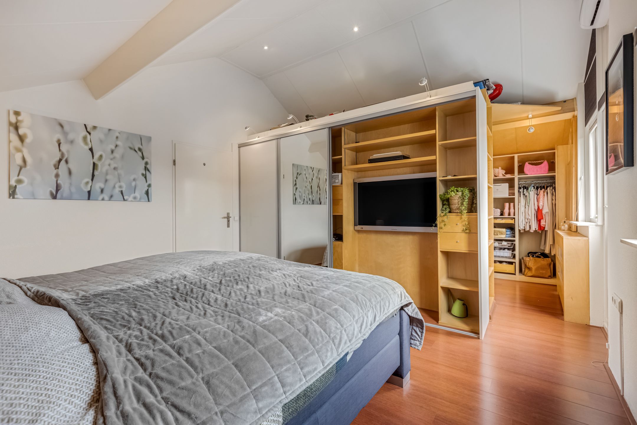Sustainable Villa with Heated Pool on Spacious Plot in Opheusden — 30