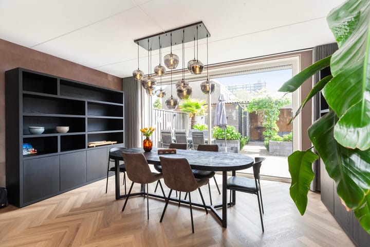 Hoekwoning te koop: Torenvalklaan 4, Vlaardingen