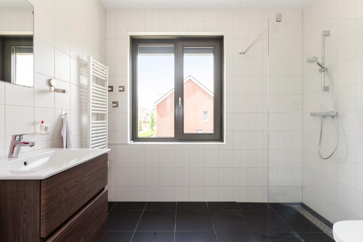 Foto 4 van Torenvalklaan 4