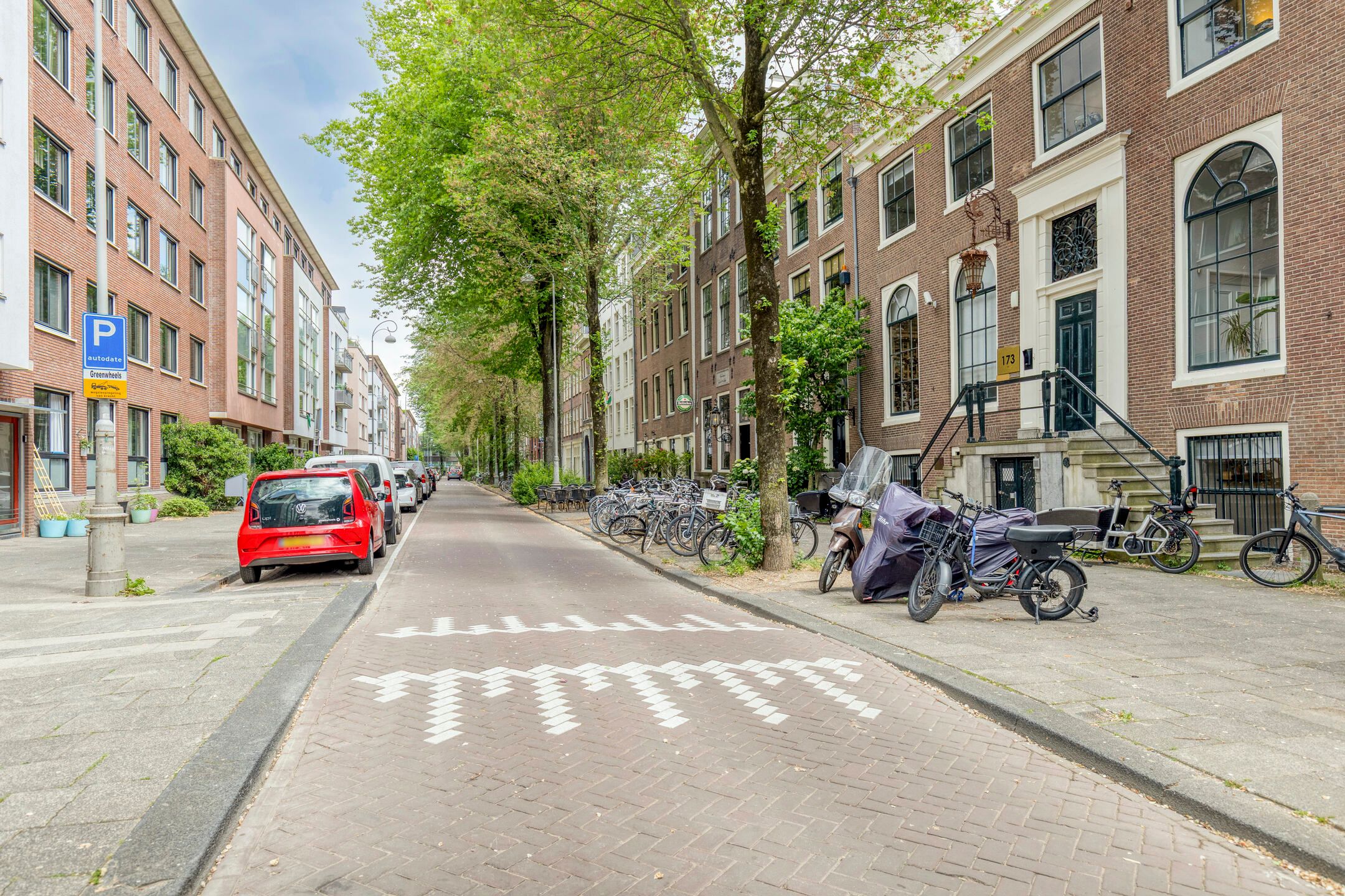 Modern Freehold Apartment with Underfloor Heating in Amsterdam Centre — 21