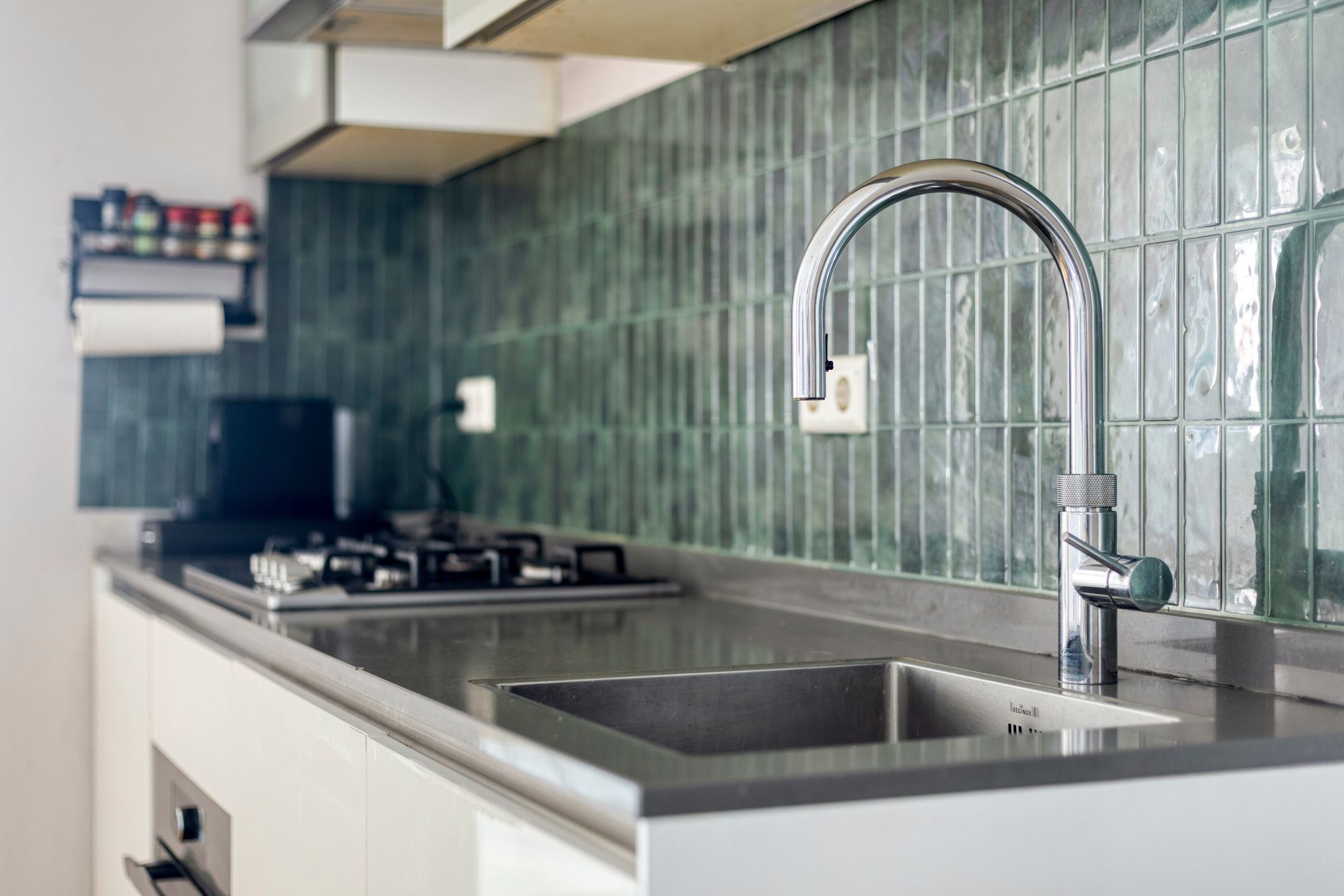 Modern Freehold Apartment with Underfloor Heating in Amsterdam Centre — 9