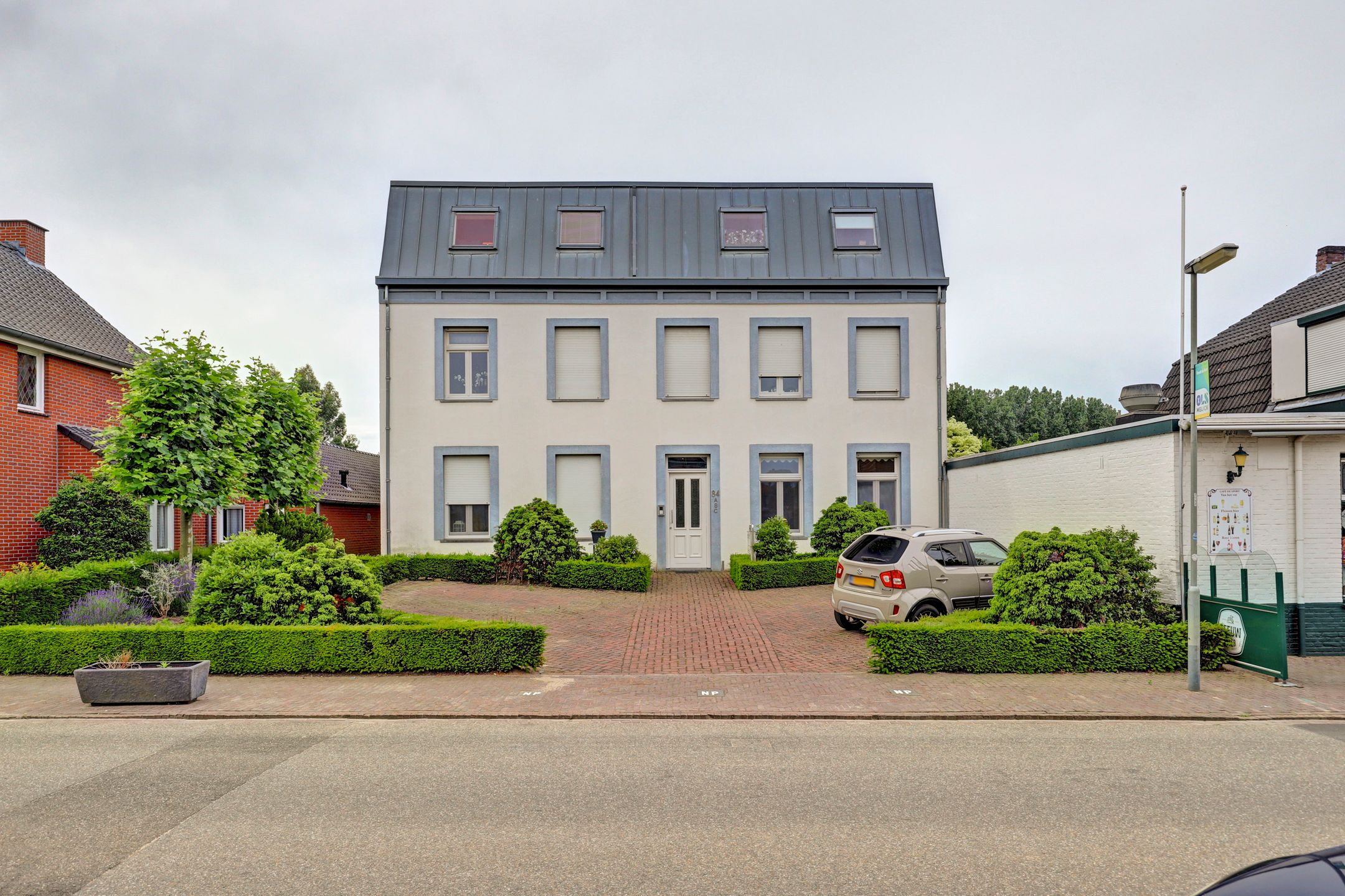 Photo 6 of Dorpsstraat 84