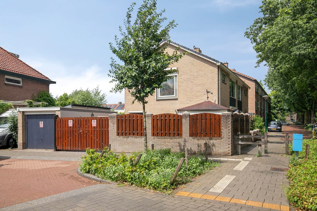 Photo 7 of Rembrandtlaan 15-A
