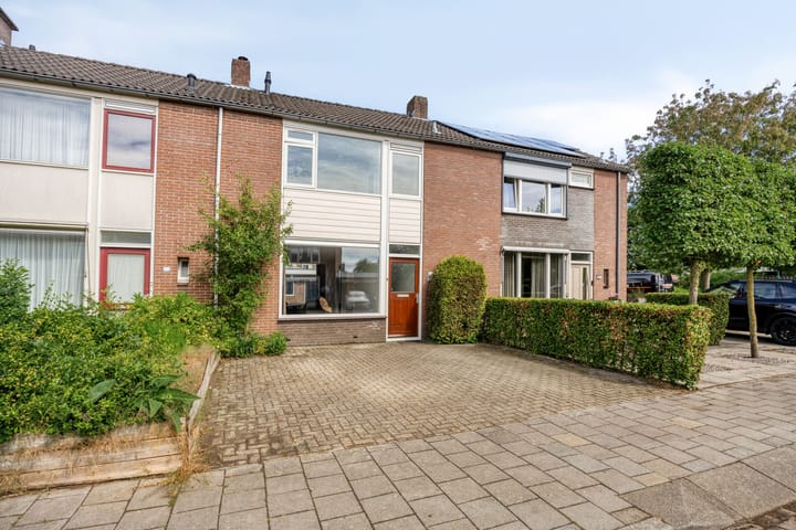 Foto 2 van Hagelkruis 44
