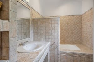 Elegant Mediterranean Villa with Pool in Exclusive La Lluca, Javea — 11