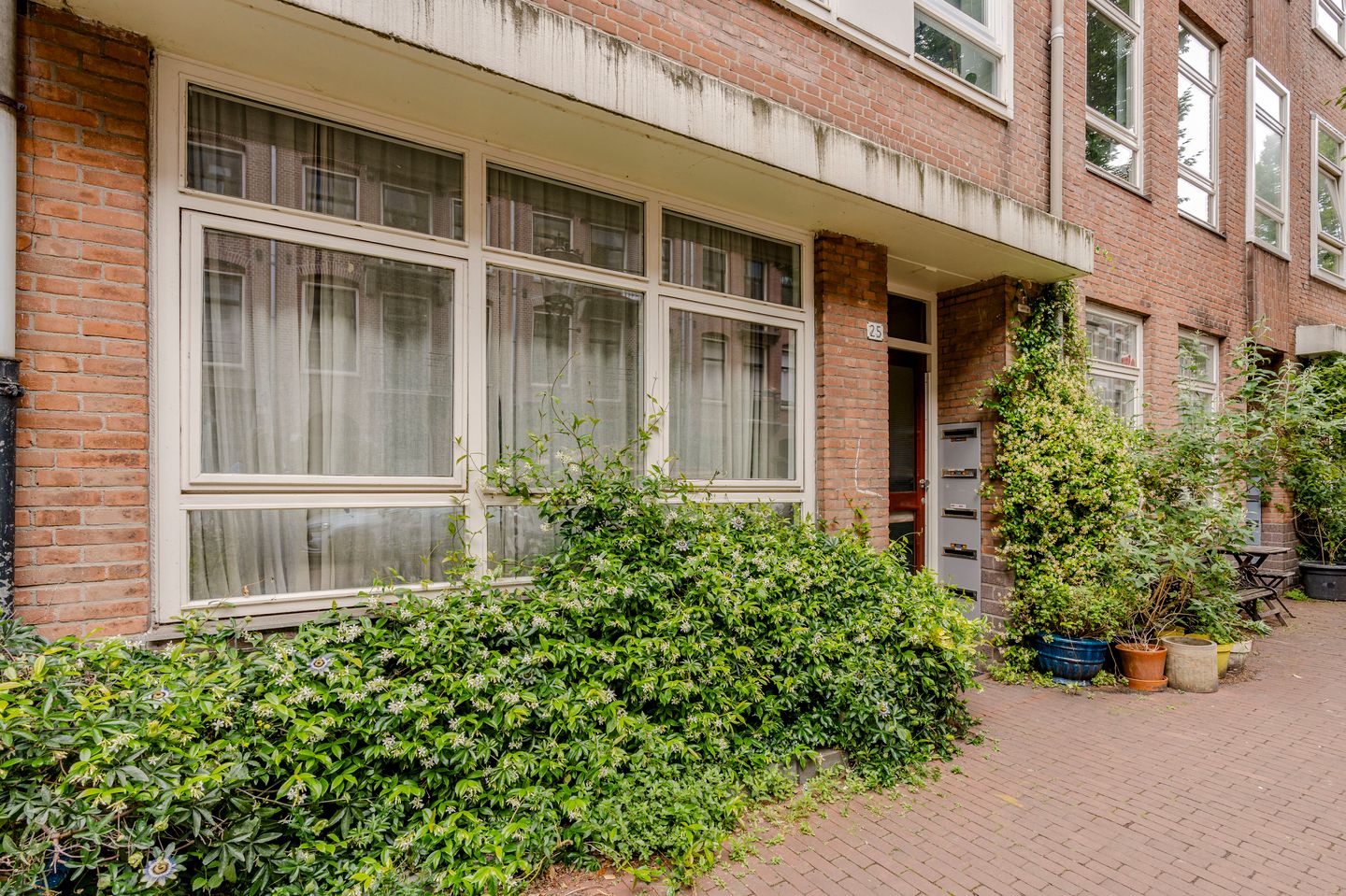 Photo 29 of Eerste Atjehstraat 25-4