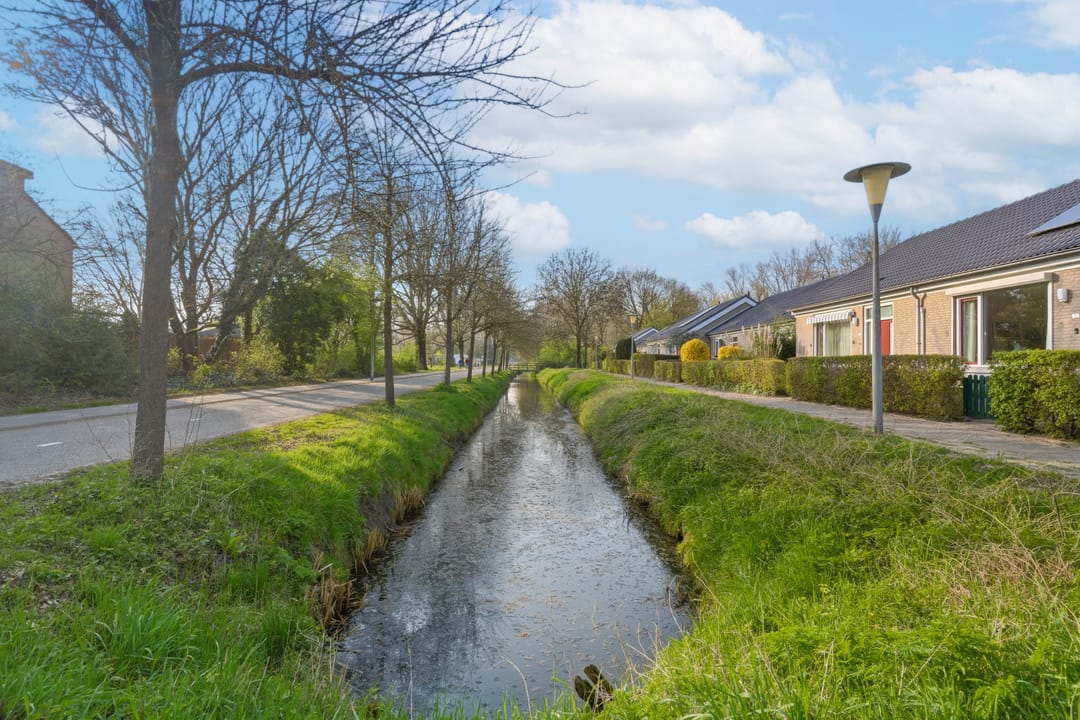 Photo 43 of Spaarndamhof 17