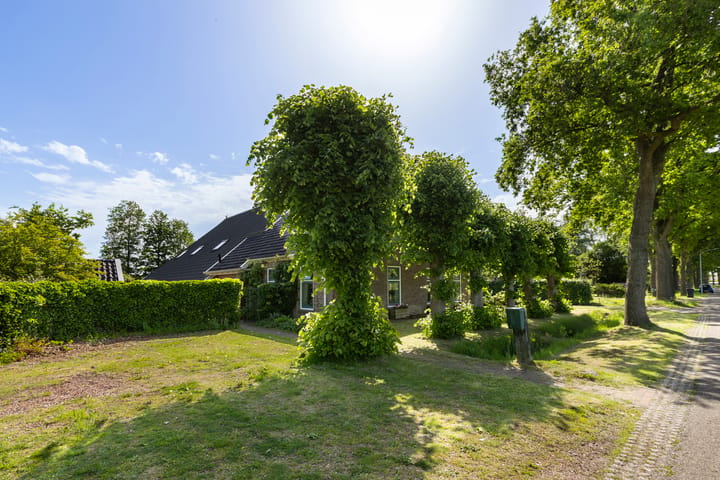 Vrijstaande woning te koop: Achterstewold 12A, Peize