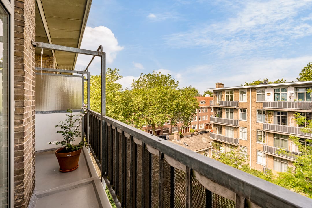 Photo 13 of Louise de Colignystraat 50-3