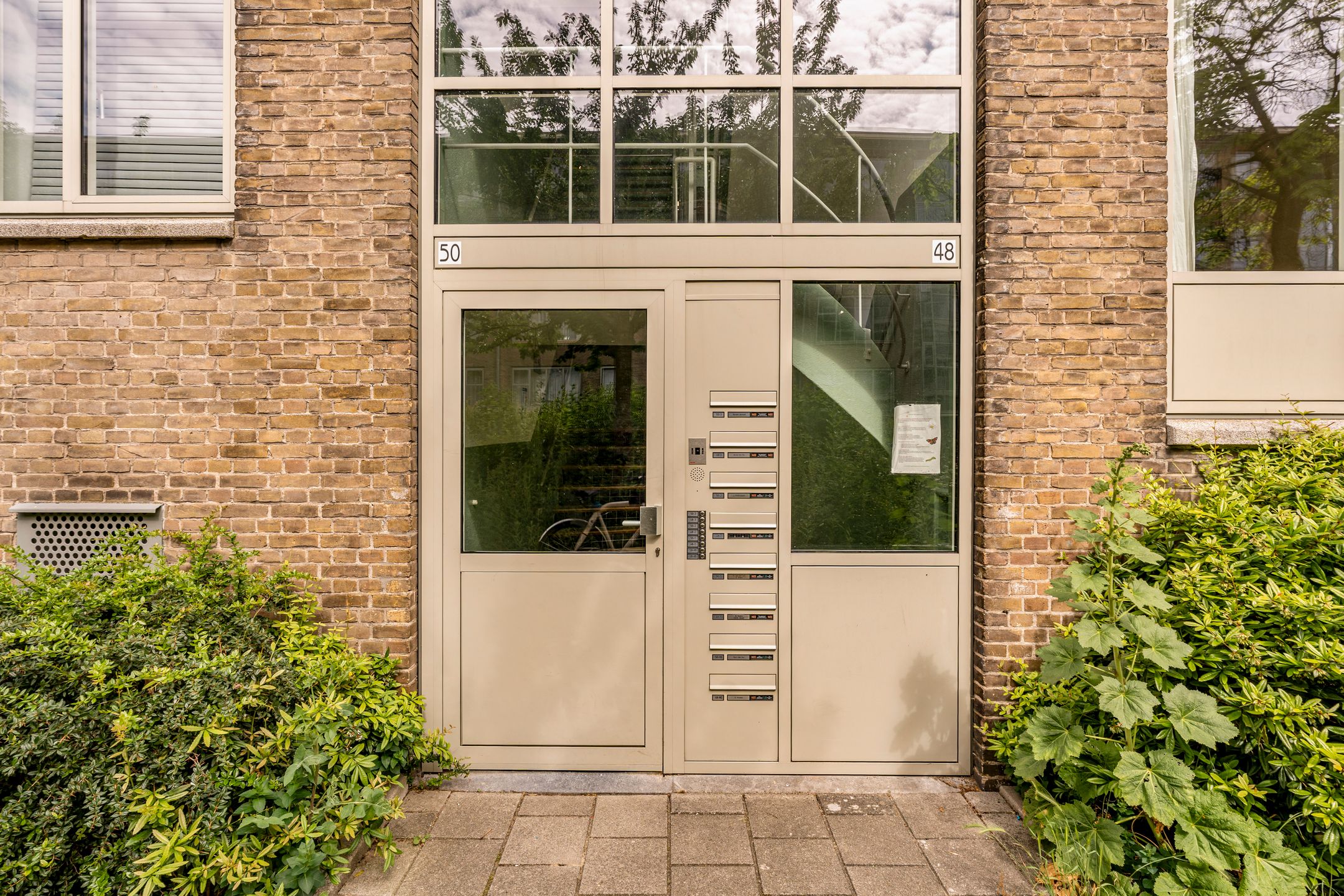 Bright Renovated 2 Bedroom Apartment with Balcony — 21