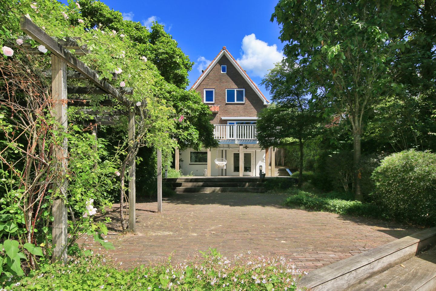 Foto 10 van Nieuwemeerdijk 377