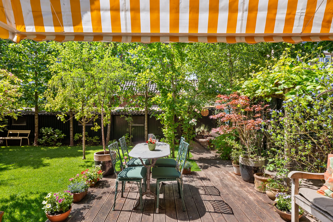 Unique Corner Ground-Floor Apartment with Exceptional Large Garden in Kralingen — 31