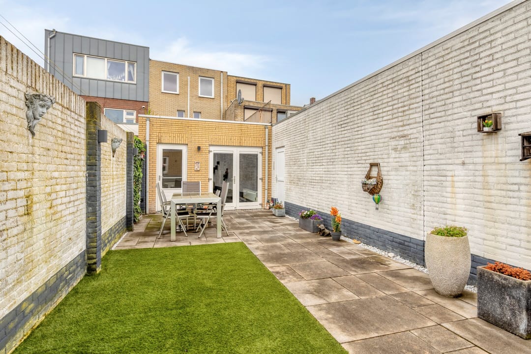 Photo 32 of Hoefstraat 188
