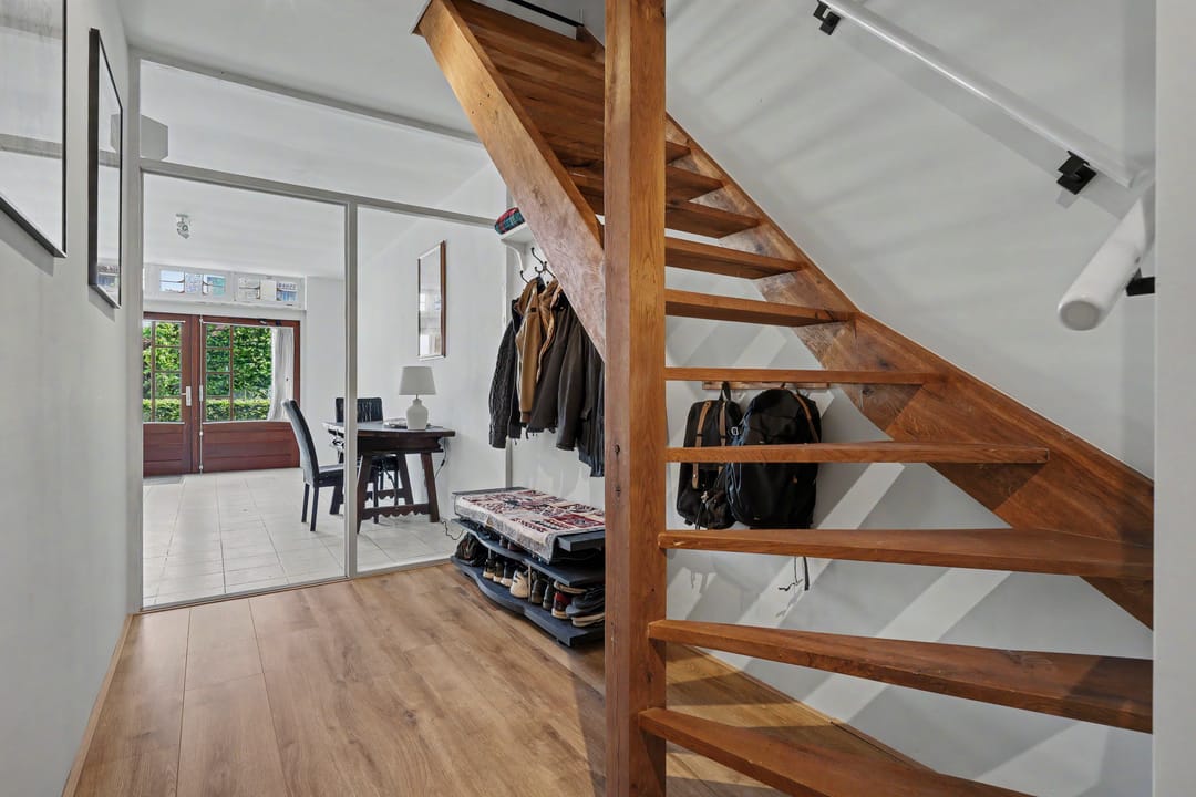 Spacious Semi-Detached Home with Flexible Living Options in Warnsveld — 8