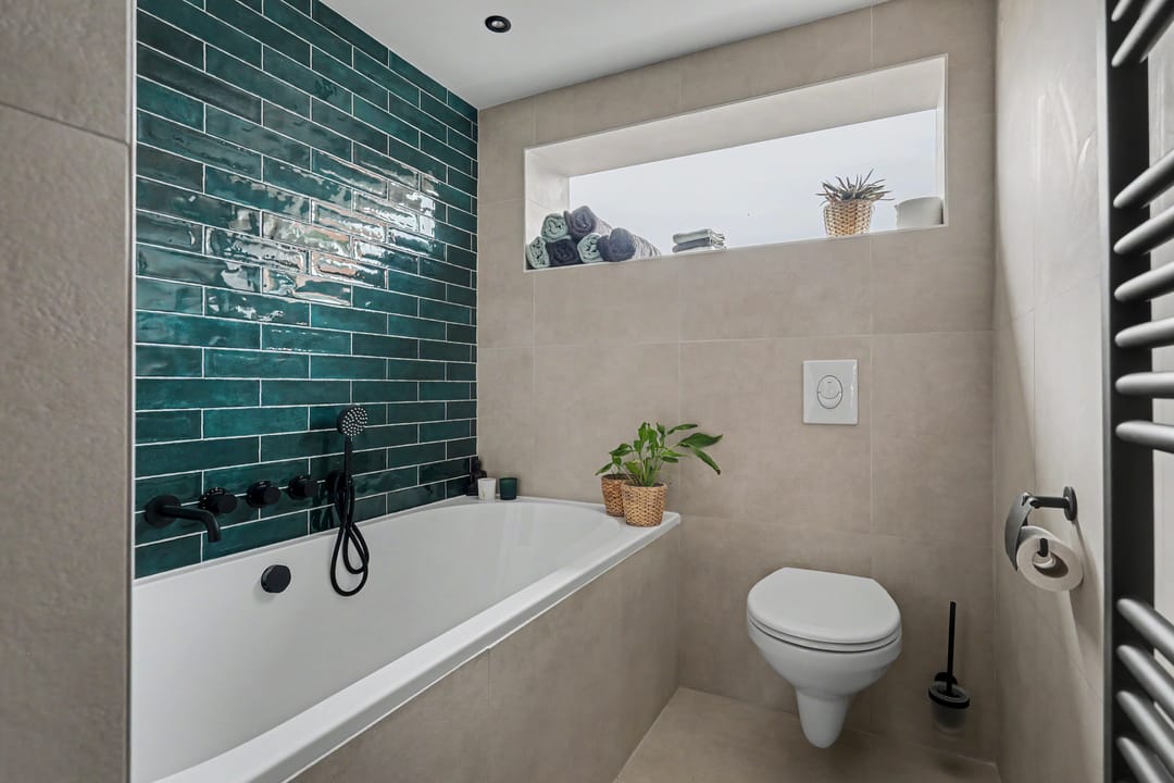 Spacious Semi-Detached Home with Flexible Living Options in Warnsveld — 28